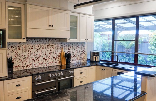 Bendigo House | The Conductor's Quarters