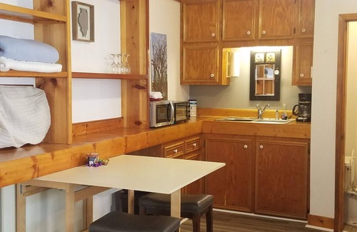 Stokes House | The Cook's Wall Cabin