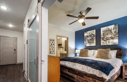 Linthicum Heights Apartment | The Cool, Pool - BWI - Work Here - Fully Stocked - Fast Internet