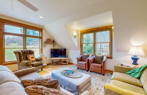 Plymouth House | The Coolidge Barn