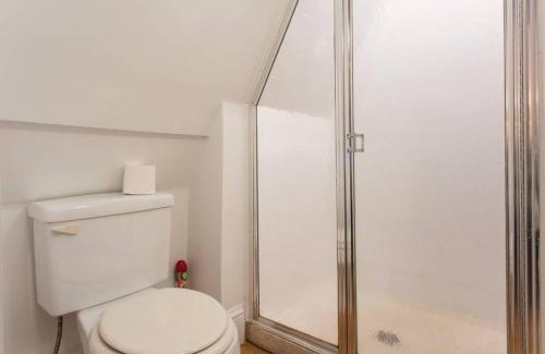 Coolidge Corner South Side Hotel | The Coolidge Corner Guest House: A Brookline Bed and Breakfast