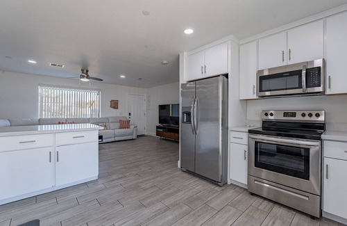 New Papago Parkway House | The Copper Cactus | Desert Escape | Old Town