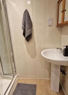 Cathedrals House | The Copper fields