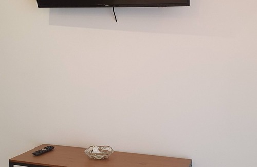 Calolziocorte Apartment | The Cortiletto (mini apartment)