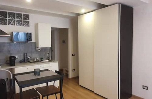 Calolziocorte Apartment | The Cortiletto (mini apartment)