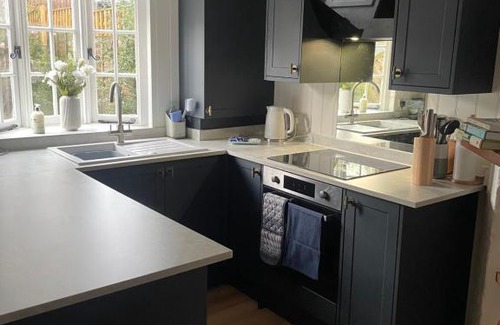 Tenterden House | The Cottage, 13 Golden Sq.
