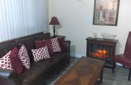 Ballston Spa House | The Cottage @ 51 Center REAR