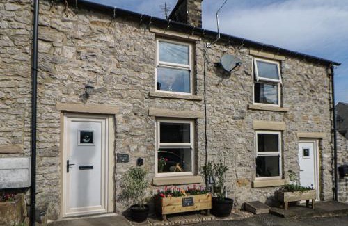 Peak District National Park House | The Cottage Bradwell