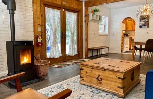 Susanville House | The Cottage - Fall Family Escape!