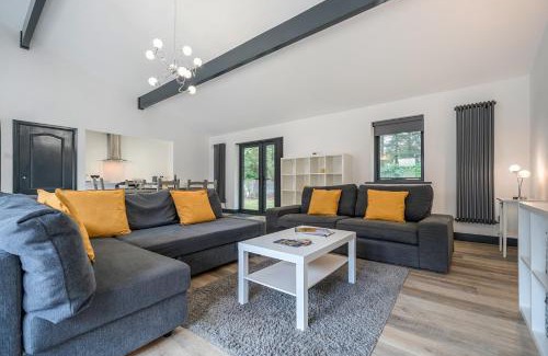 Wimborne House | The Cottage