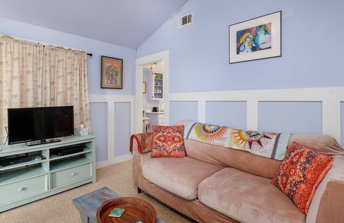 Paso Robles Cottage | The Cottage Guest House | Cottage in Paso Robles near wineries