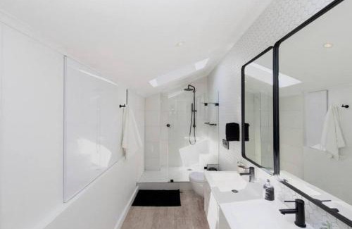 Green Point Villa | The Cottage