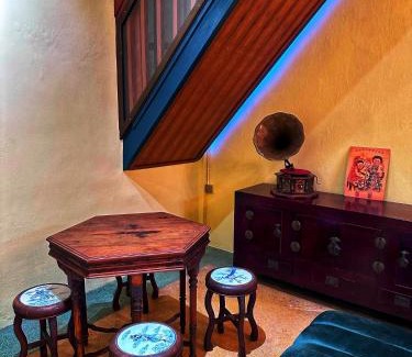 China Town Apartment | The Courtesan at Yaowarat, townhome 80 Sqm