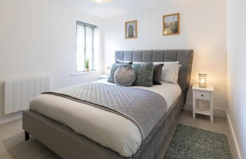 Southampton City Centre Apartment | The Courtyard- Free evening parking