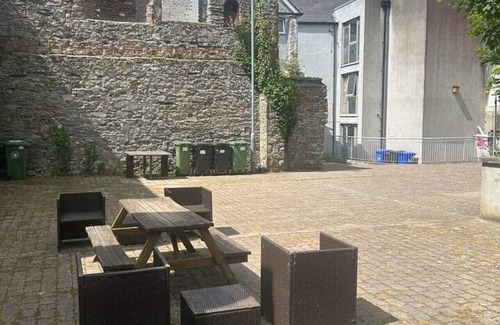 Sligo Apartment | The Courtyard Retreat