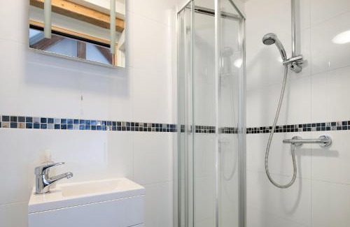 Kenilworth House | The Cow Shed, Kenilworth, Sleeps 2