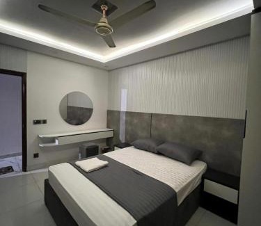 Gulshan-e-Iqbal Apartment | The Cozy 2BR APT at Gulshan Iqbal 13-E