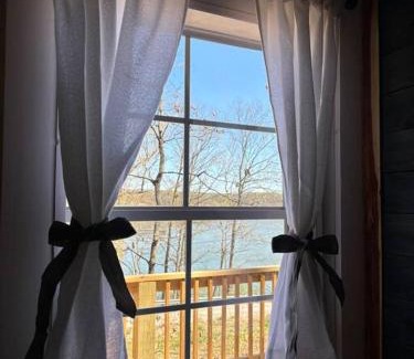 Siloam Springs Apartment | The Cozy Coop