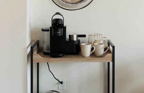 Troy Apartment | The Cozy Corner ~Downtown Troy