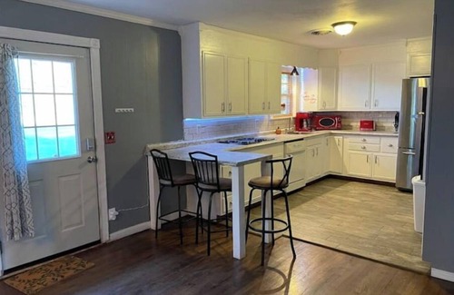 Wichita Falls House | The Cozy Cumberland