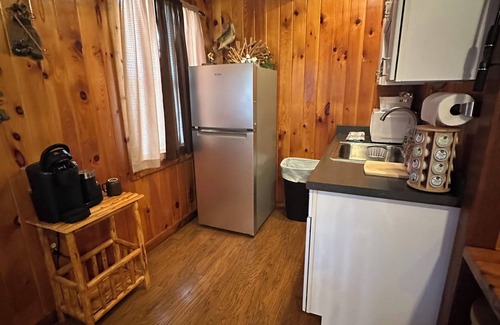 Wellington Cabin | The Cozy Den