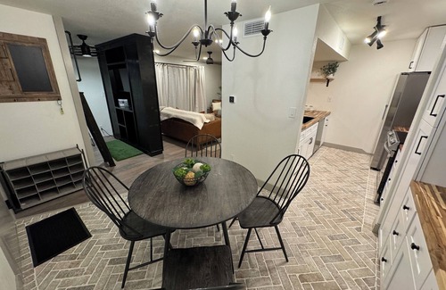 Skyway Condo | The Cozy Getaway