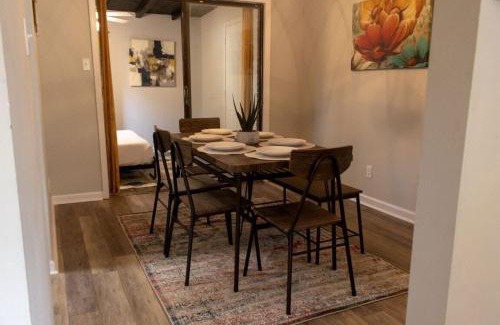 Huntsville House | The Cozy Getaway Grill & Roku at Your Convenience!