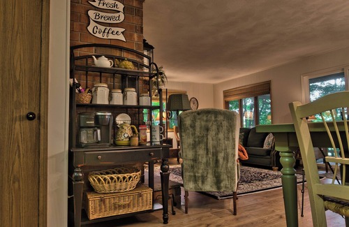 Wellsboro Cottage | The Cranberry Cottage @ Hills Creek