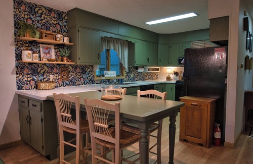 Wellsboro Cottage | The Cranberry Cottage @ Hills Creek