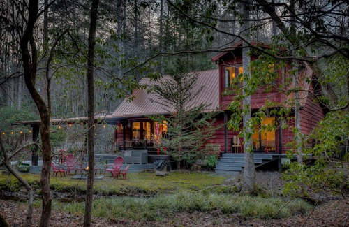 Morganton Cabin | The Creek Retreat by Escape to Blue Ridge