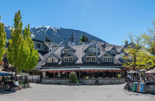 Whistler Village Apartment | The Crest, Spacious, Central Condo, Free Parking