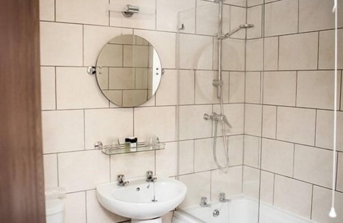 Tunstall House | The Crewe Arms Hotel