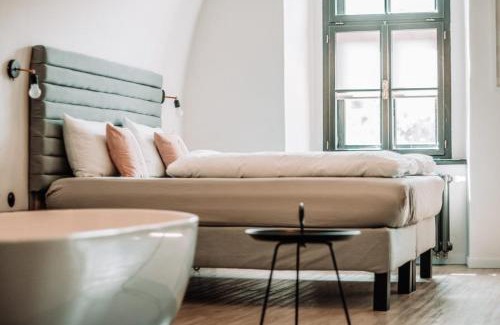 D.H.A. House | The Crown Guest House Karachi