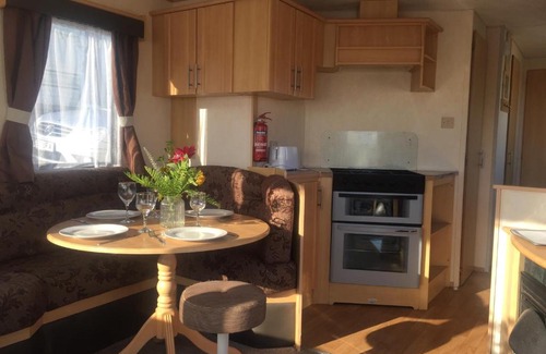 Westleigh House | The 'Croyde' Caravan
