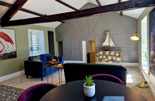 Knott End-on-Sea House | The Cruck
