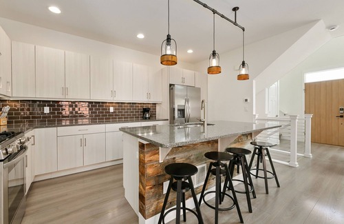 Old Town North House | The Cycle Haus - Rooftop Deck With Hot Tub & Views