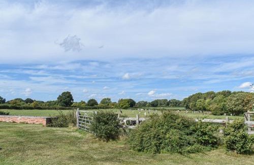 Middlewich House | The Dairy At Brook House Farm-Uk40631