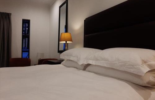 Greater Johannesburg Metropolitan Area Bed & Breakfast | The Dauphin House