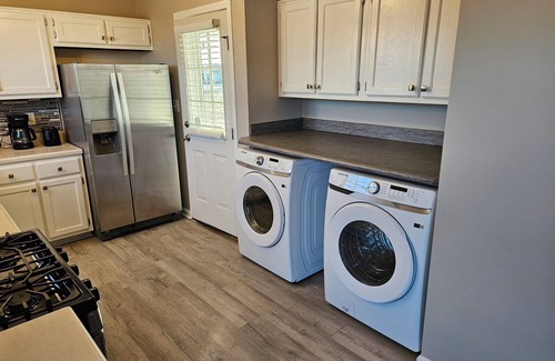 Blytheville House | The Delta House - CHARMING 3 BED. HOUSE W/DECK & GRILL, VERY CLEAN!