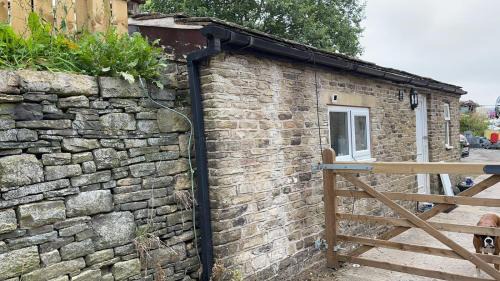 Hollingworth Apartment | The Den at Moorside, one bed studio on working farm