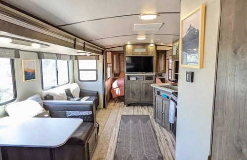 Kanab House | The Detour RV Retreat near Zion/Bryce/GC