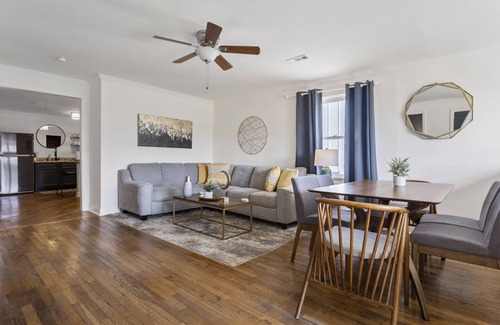Old Fourth Ward Apartment | The Dobbs Atlanta Beltline 3BR/2BA | Gazebo | Cornhole | 1 Mile to Downtown