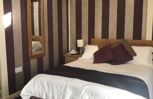 Swinscoe Hotel | The Dog and Partridge Country Inn