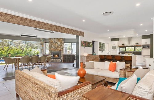 Pottsville House | The Doggy Beach House - Pottsville
