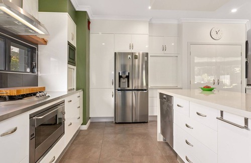 Pottsville House | The Doggy Beach House - Pottsville