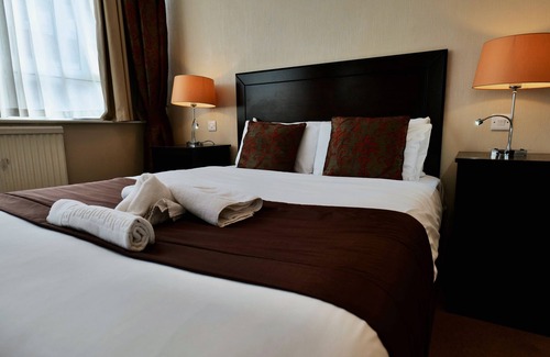 Castle Hotel | The Dolphin SA1 Hotel