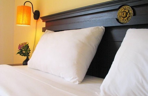 Huay Kaew Hotel | The Dome Residence