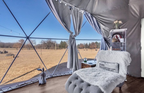 Thackerville Apartment | The Dome Retreat – 2 Mins to WinStar Stay Close to the Action