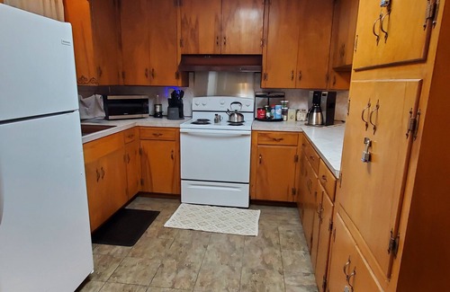 West Point Apartment | The Duplex - 2bed/1bath duplex unit family & pet friendly