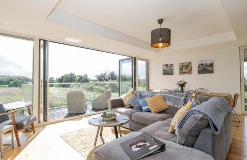 Leominster House | The Dutch Barn